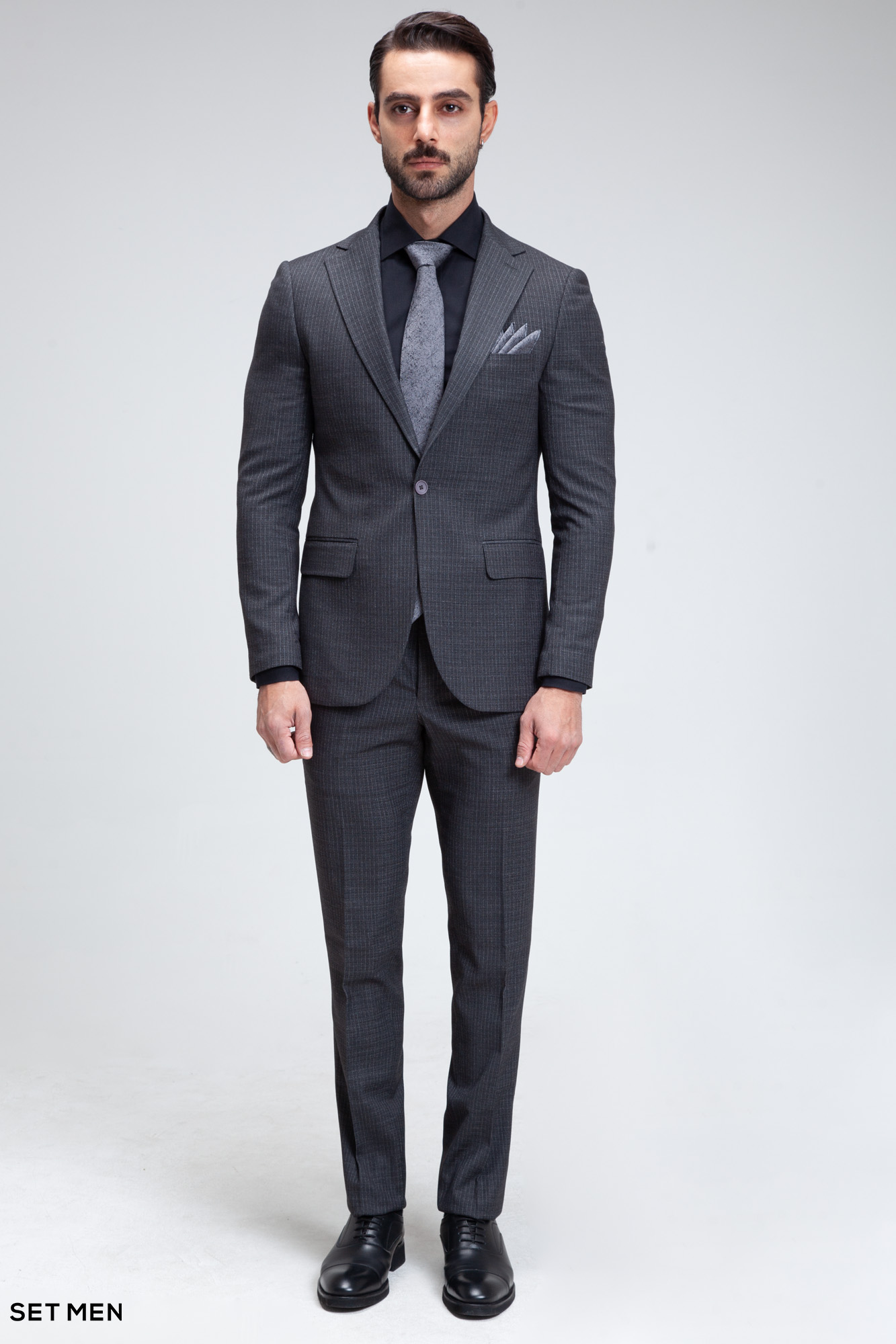 کت و شلوار مردانه دوتکه یقه انگلیسی تک دکمه دوچاک