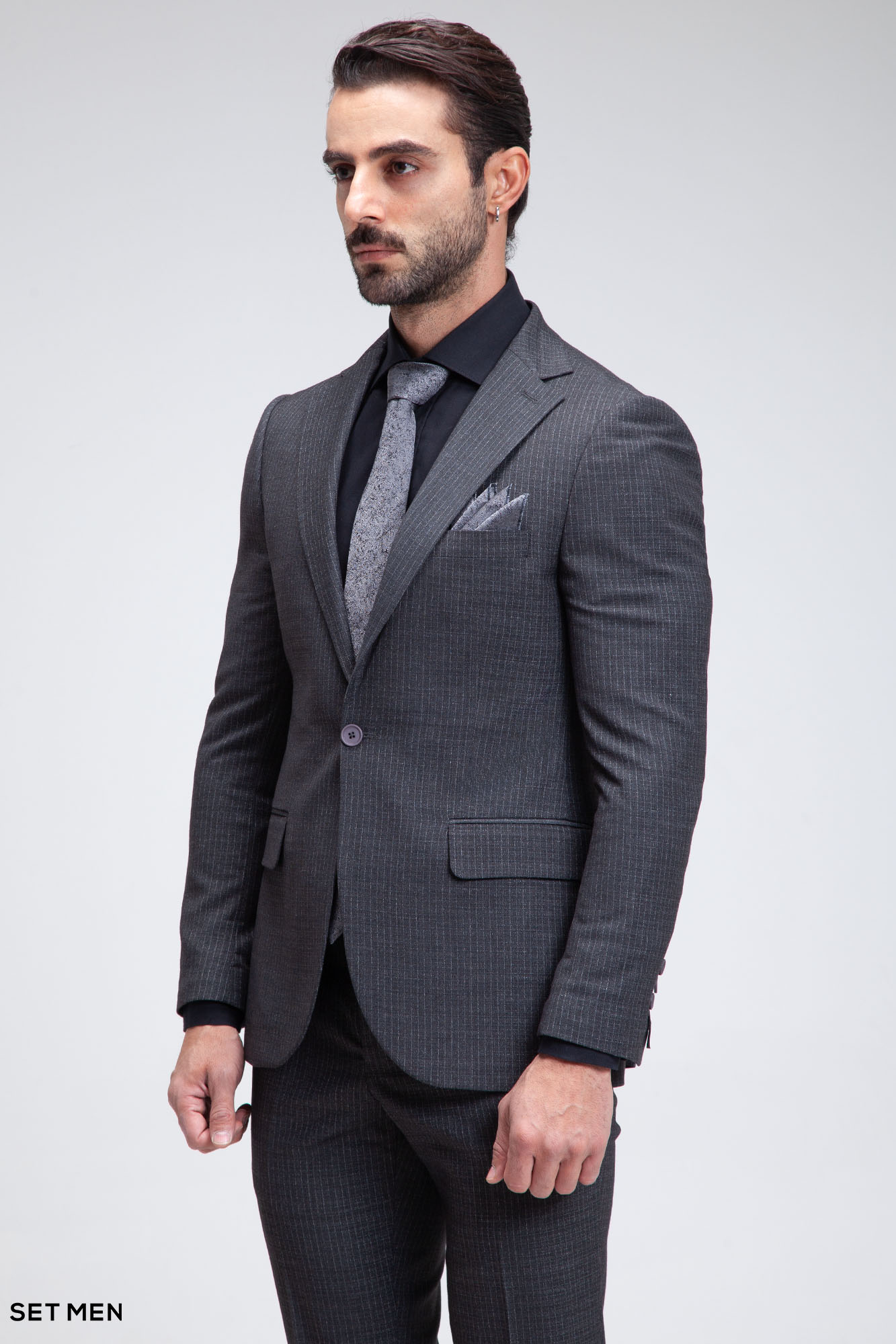 کت و شلوار مردانه دوتکه یقه انگلیسی تک دکمه دوچاک