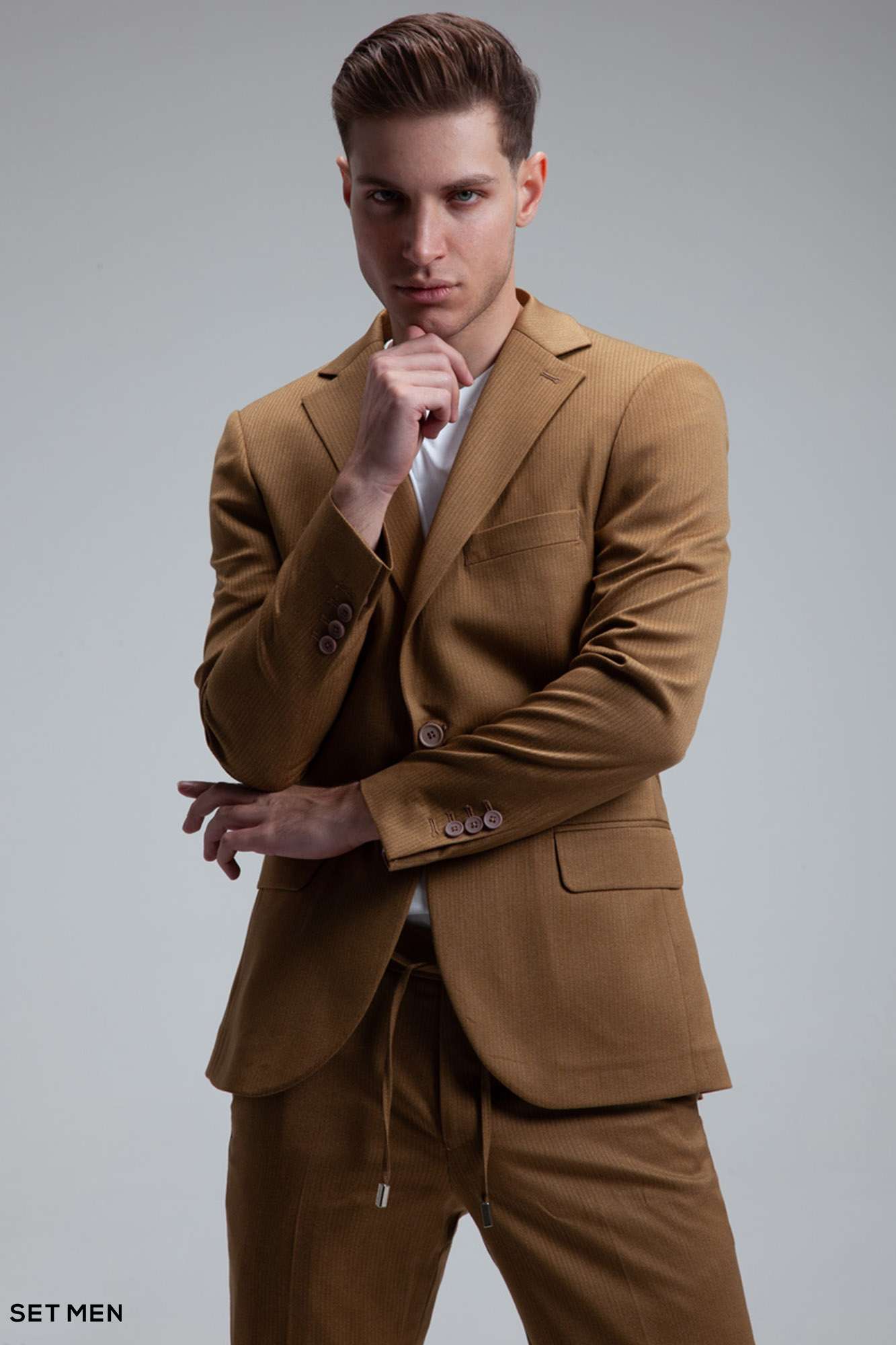 کت و شلوار مردانه دیپلمات بیزینس لاین