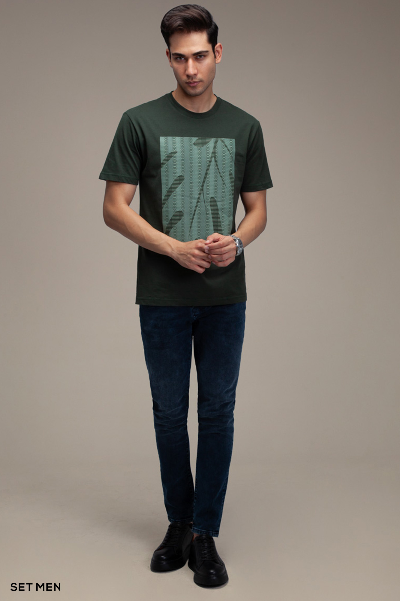 تیشرت طرح مینیمال