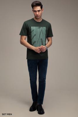 تیشرت طرح مینیمال