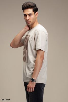 تیشرت طرح مینیمال