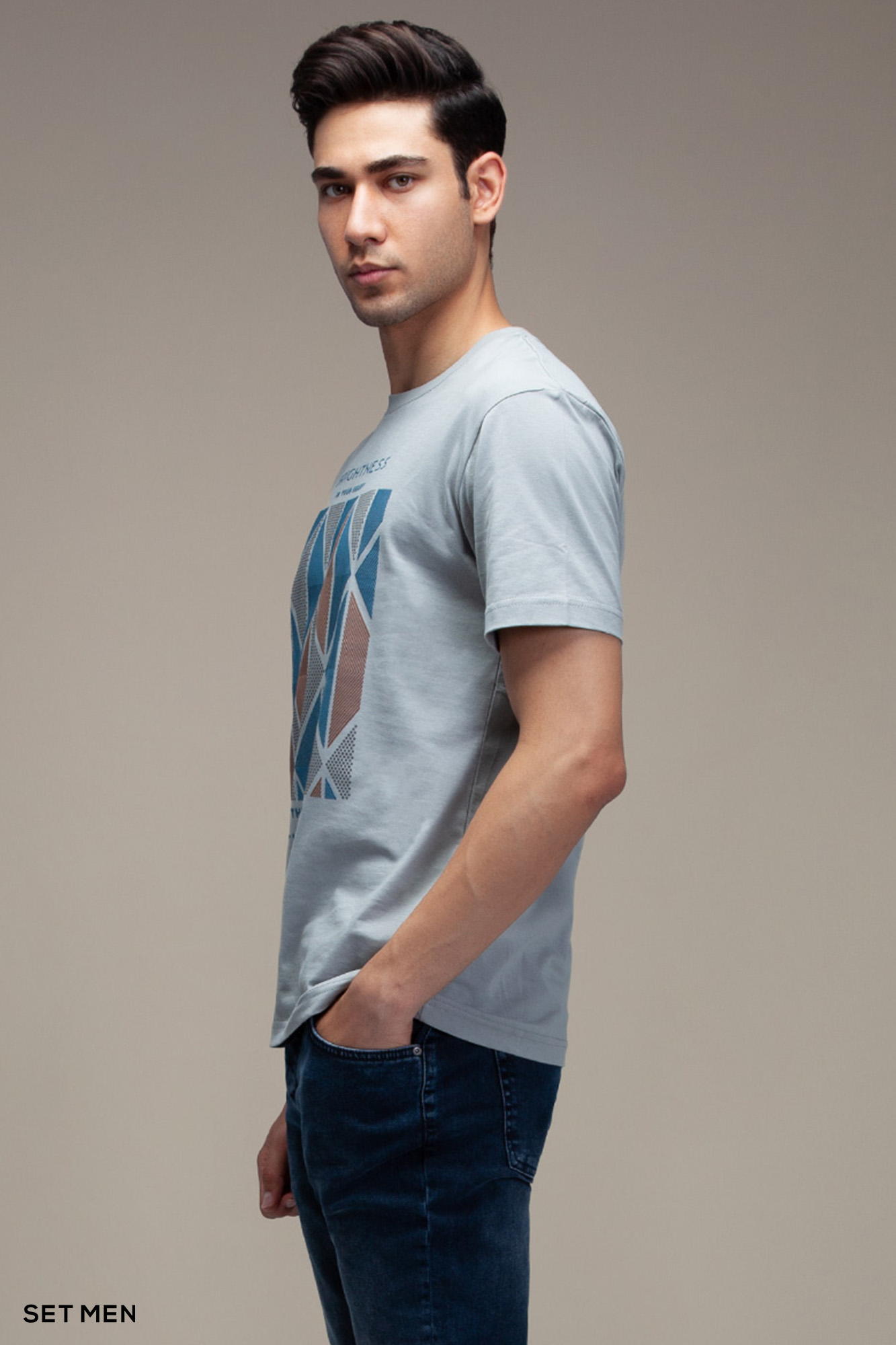 تیشرت Brightness