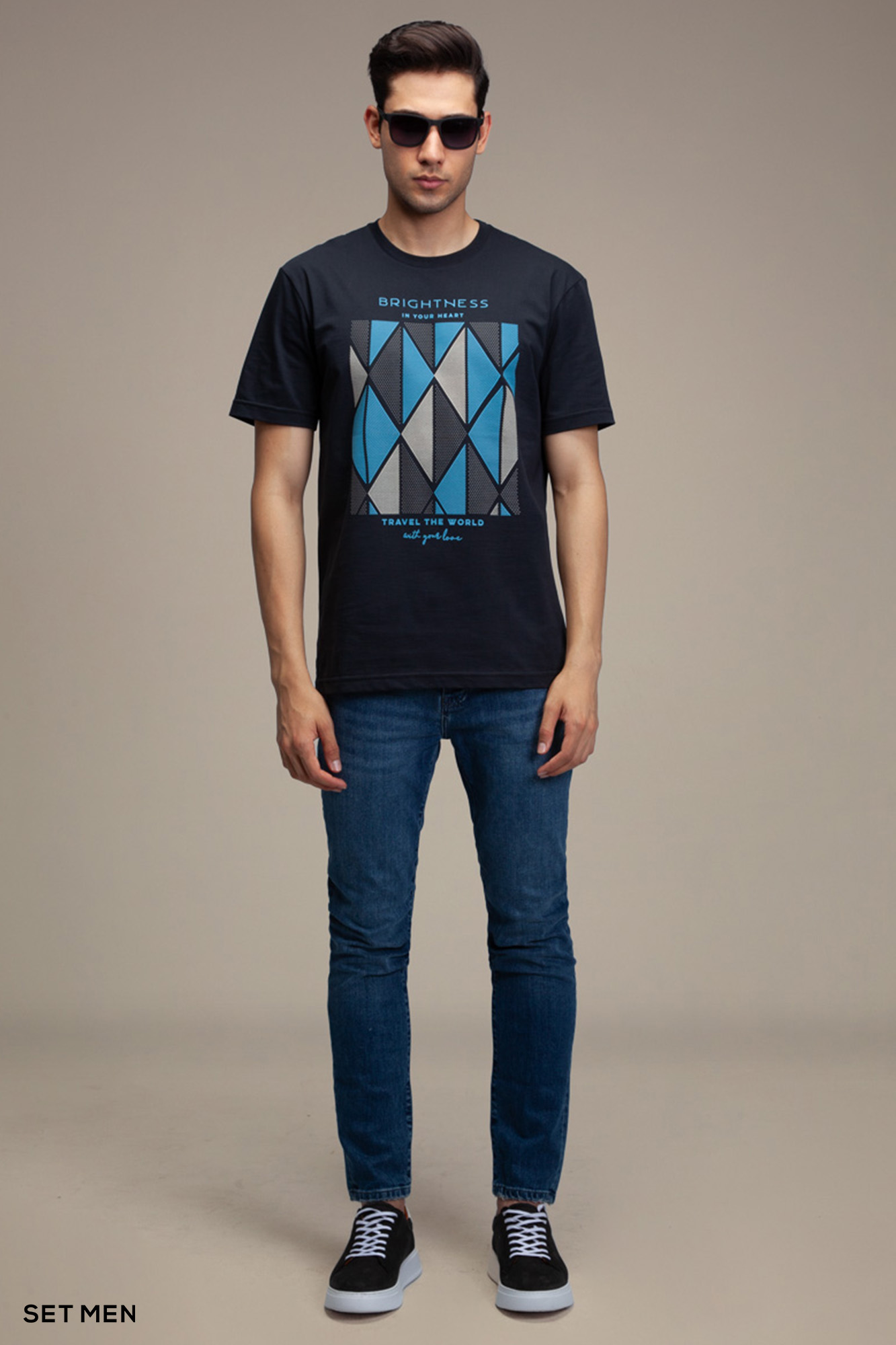 تیشرت Brightness