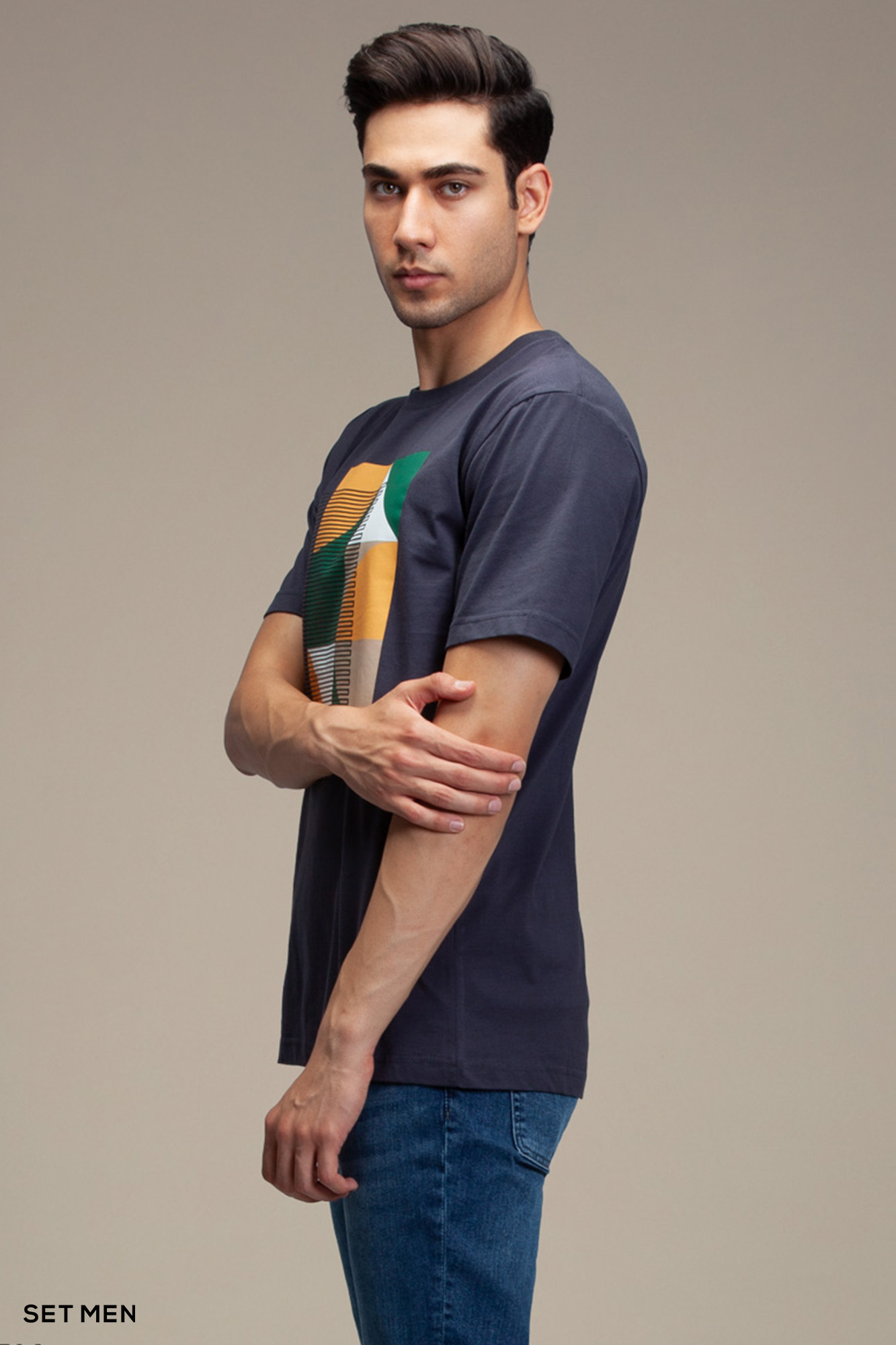 تیشرت مینیمال