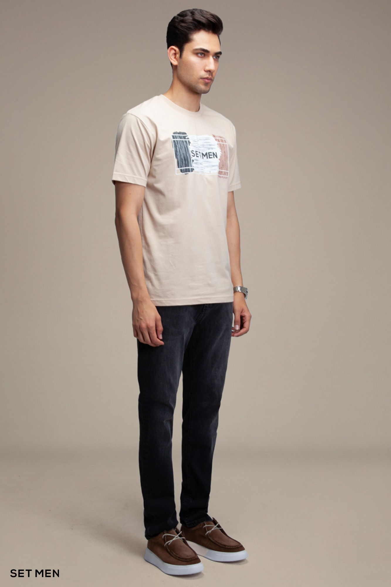 تیشرت طرح زمین تنیس