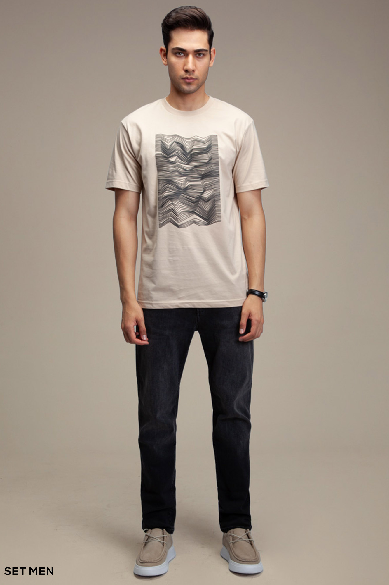 تیشرت چاپ مینیمال