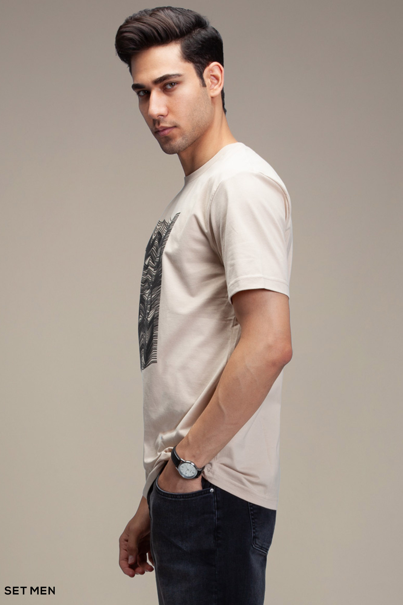 تیشرت چاپ مینیمال