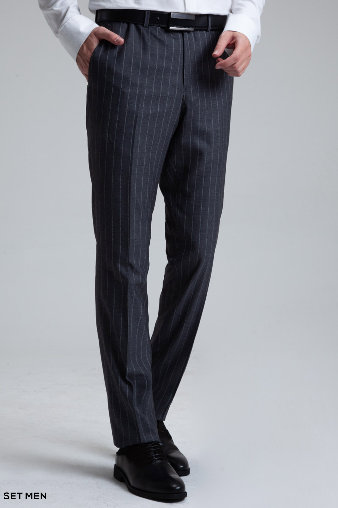 کت و شلوار مردانه دیپلمات شش دکمه