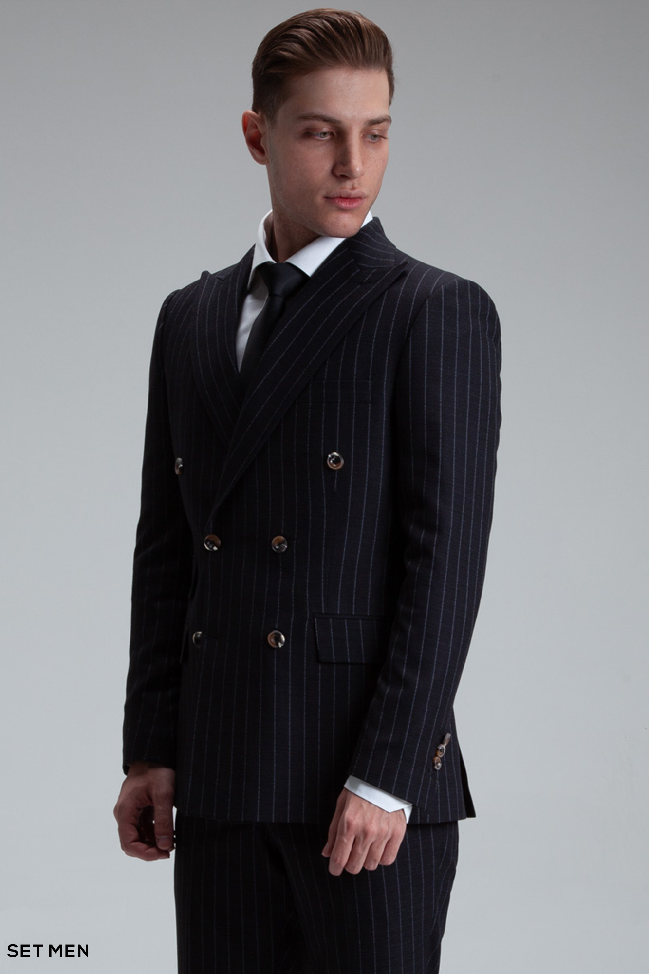 کت و شلوار مردانه دیپلمات شش دکمه