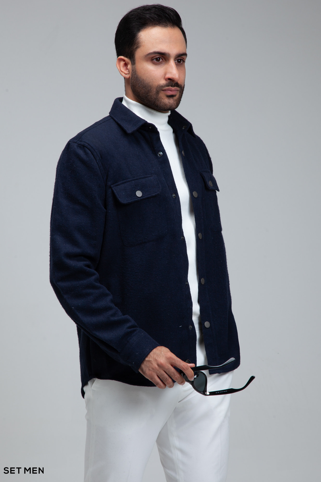 پیراهن پشمی