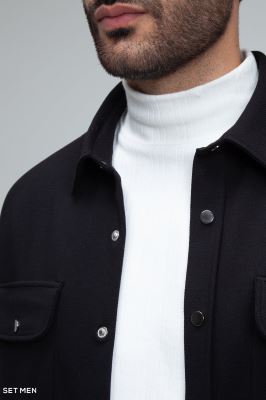 شکت دکمه دار