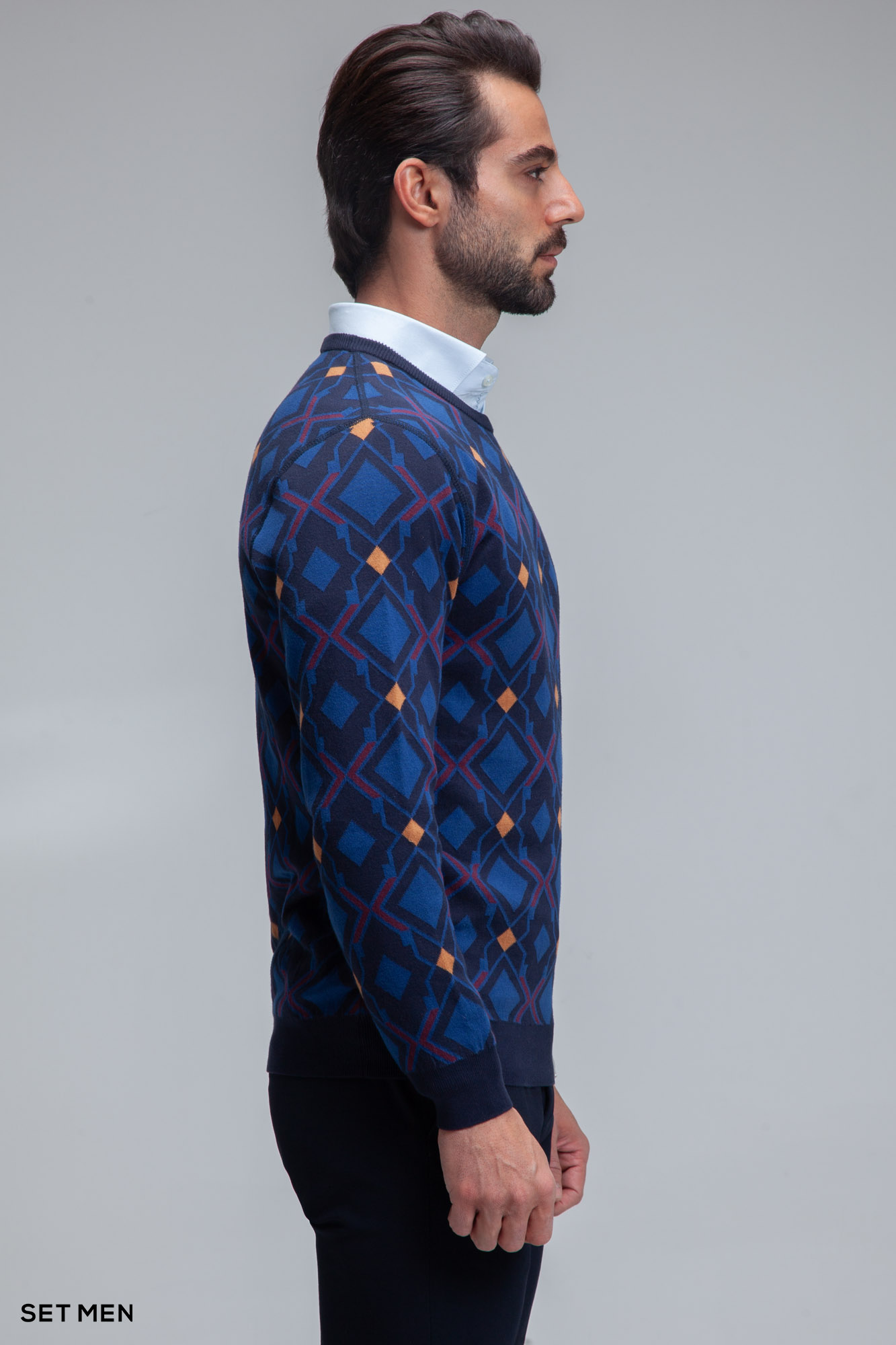 بافت طرح دار