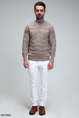 بافت یقه اسکی طرح دار