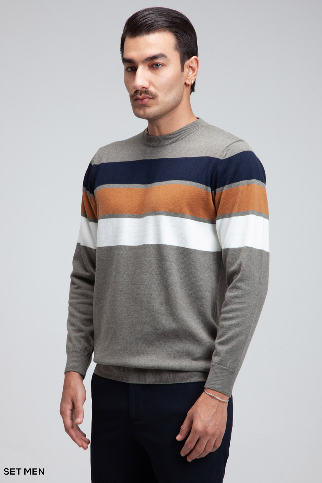 بافت یقه گرد سه خط