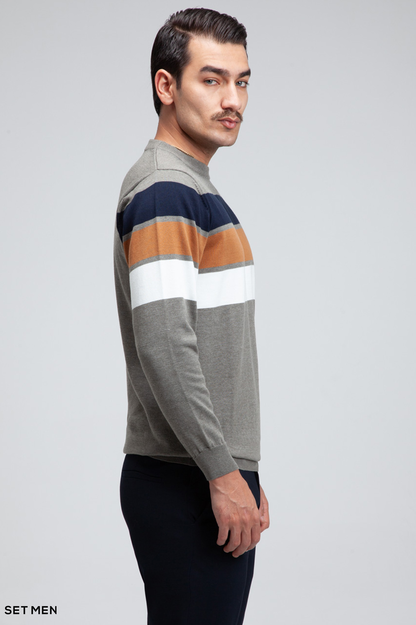 بافت یقه گرد سه خط