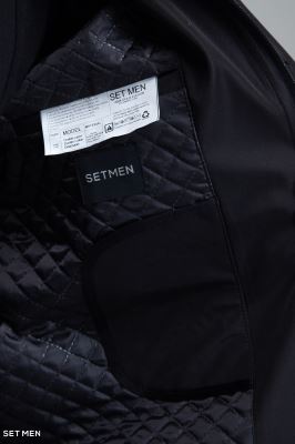 پالتو بارانی