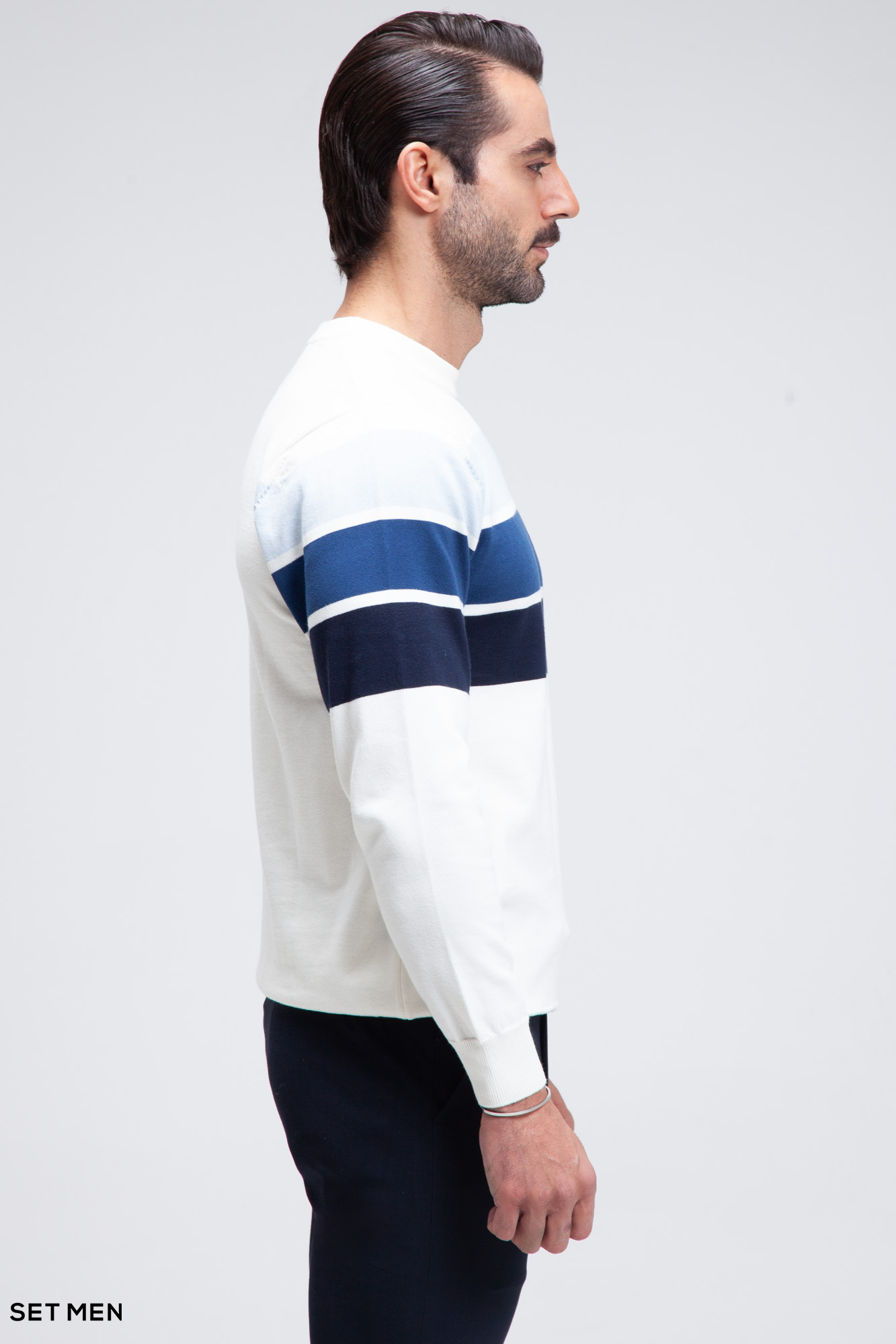 بافت یقه گرد سه خط