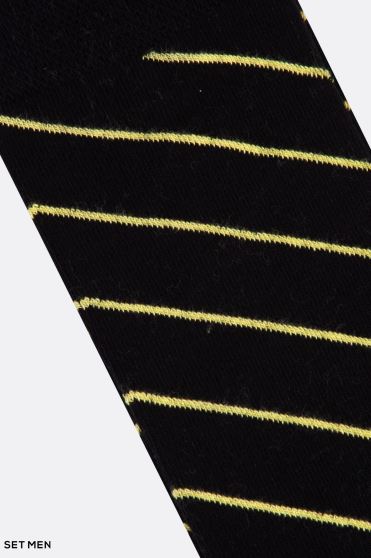 جوراب مردانه کلاسیک طرح دار جوراب مردانه کلاسیک طرح دار