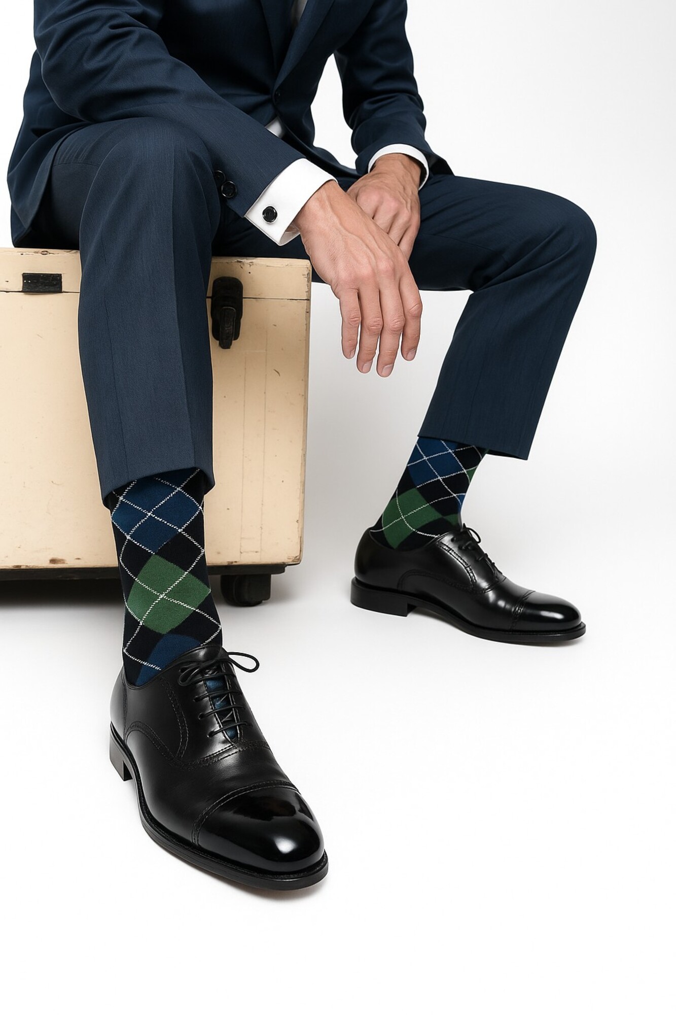 جوراب خط لوزی