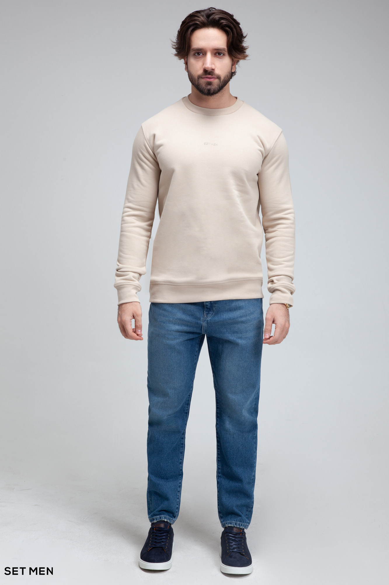 دورس یقه گرد