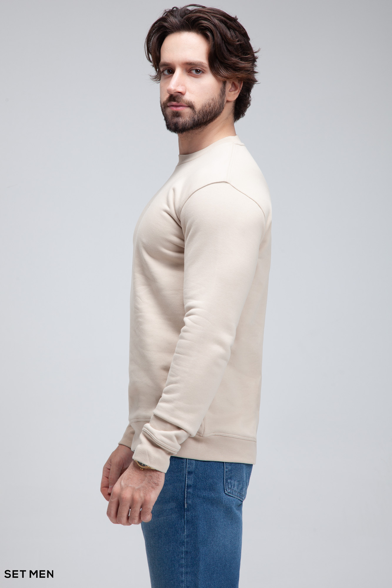 دورس یقه گرد