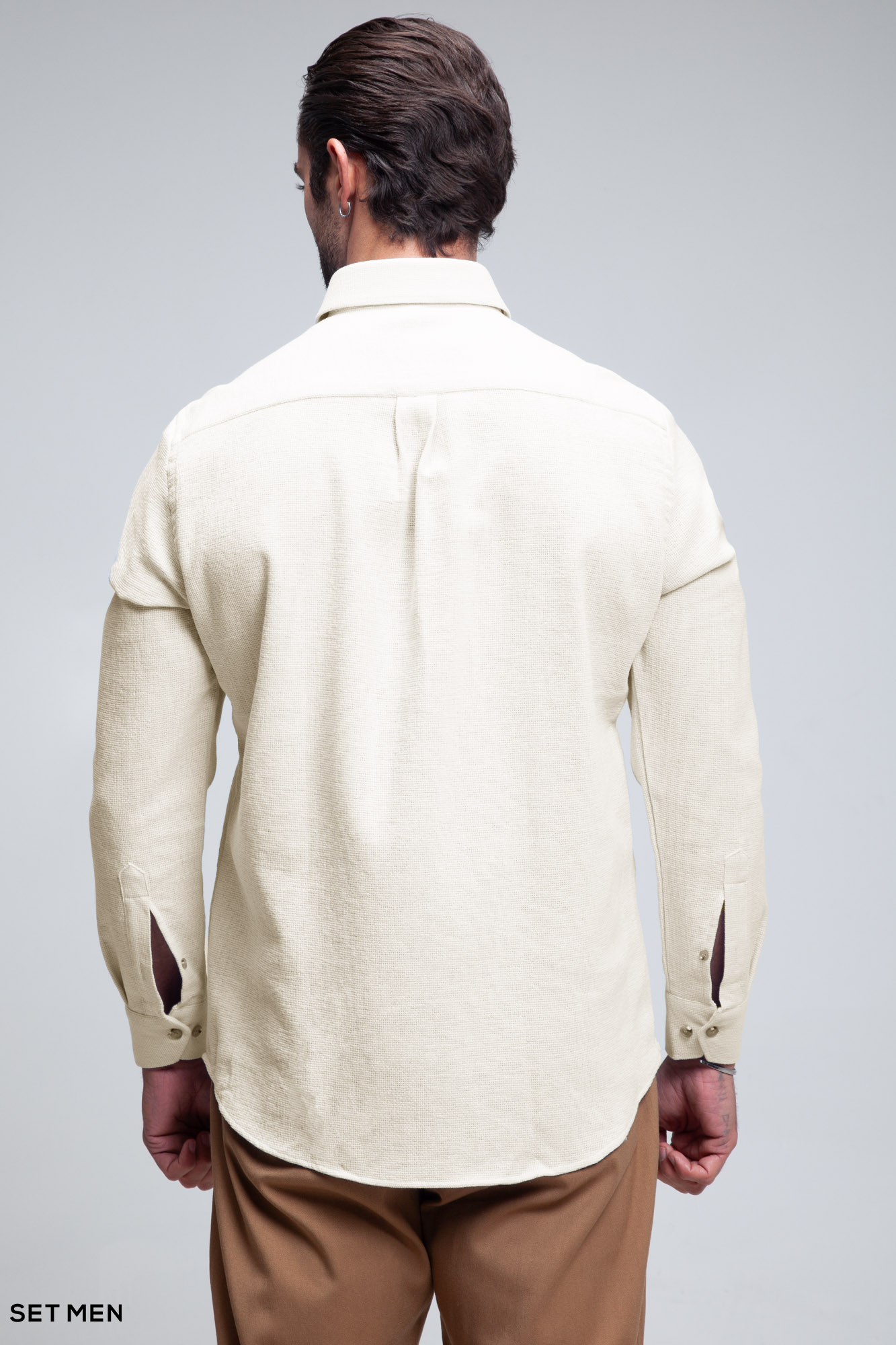 پیراهن مردانه آستین بلند کنفی