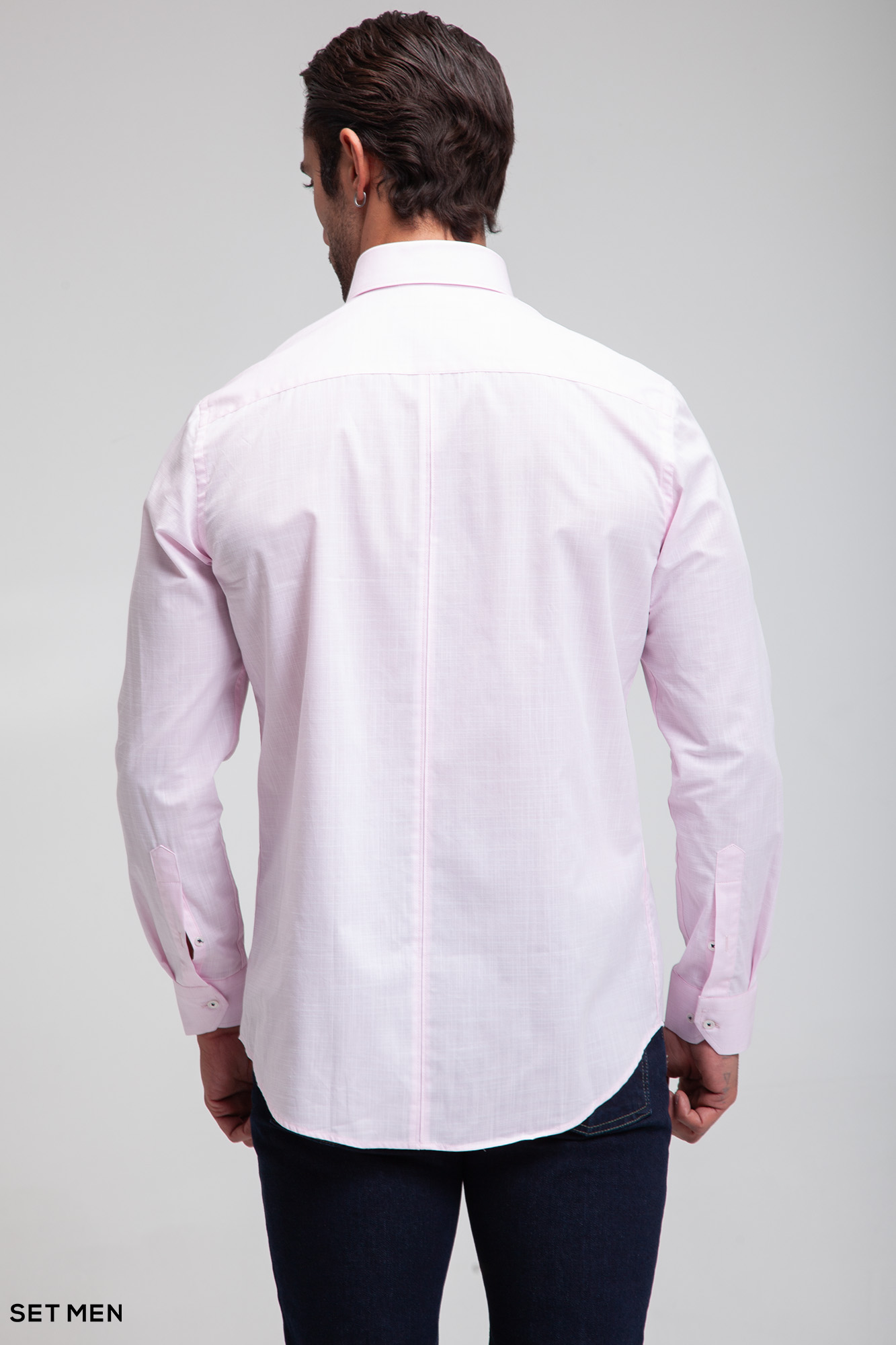 پیراهن مردانه کلاسیک