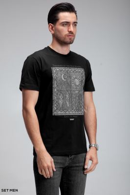 تیشرت یقه گرد چاپی