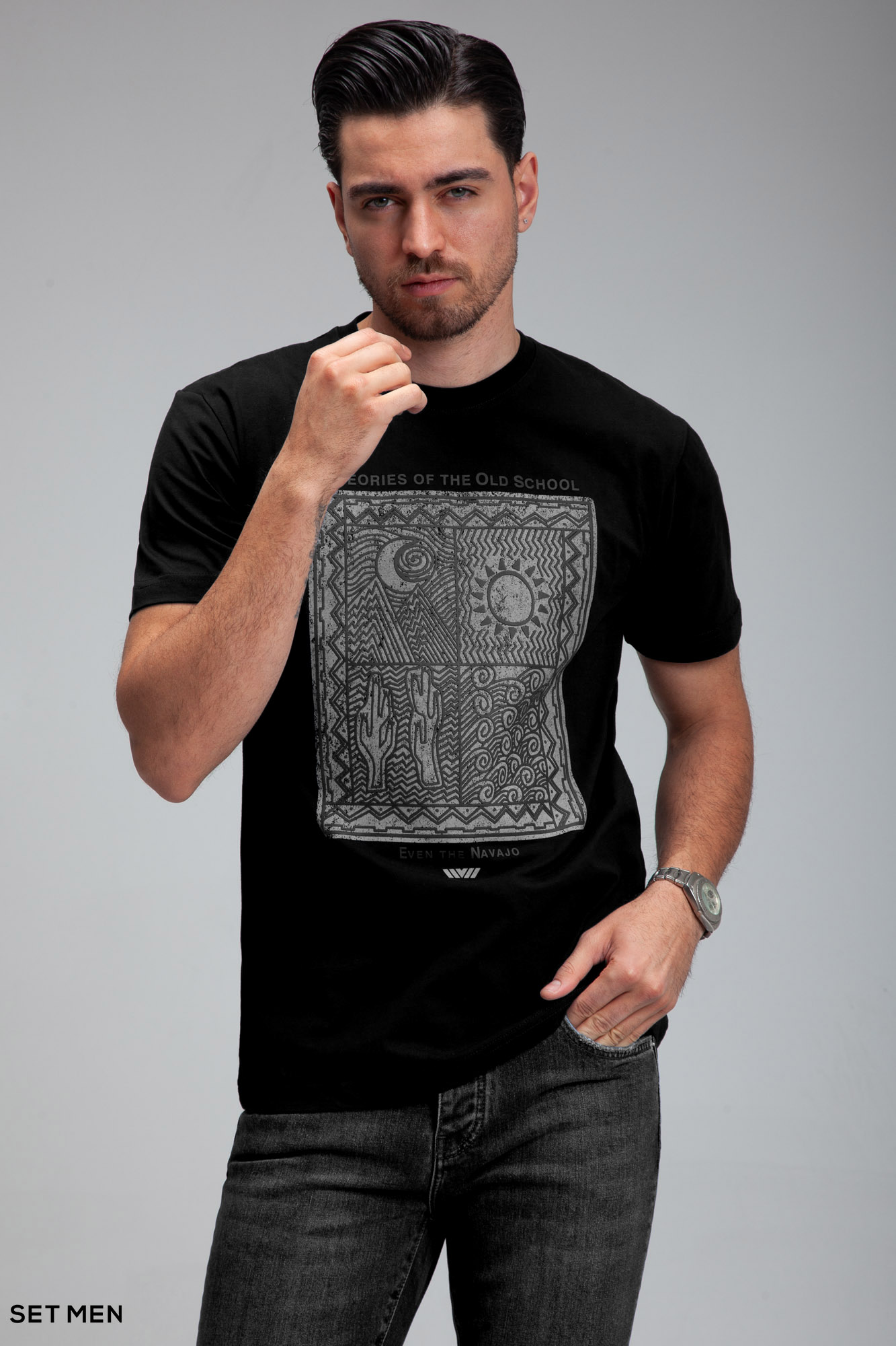 تیشرت یقه گرد چاپی