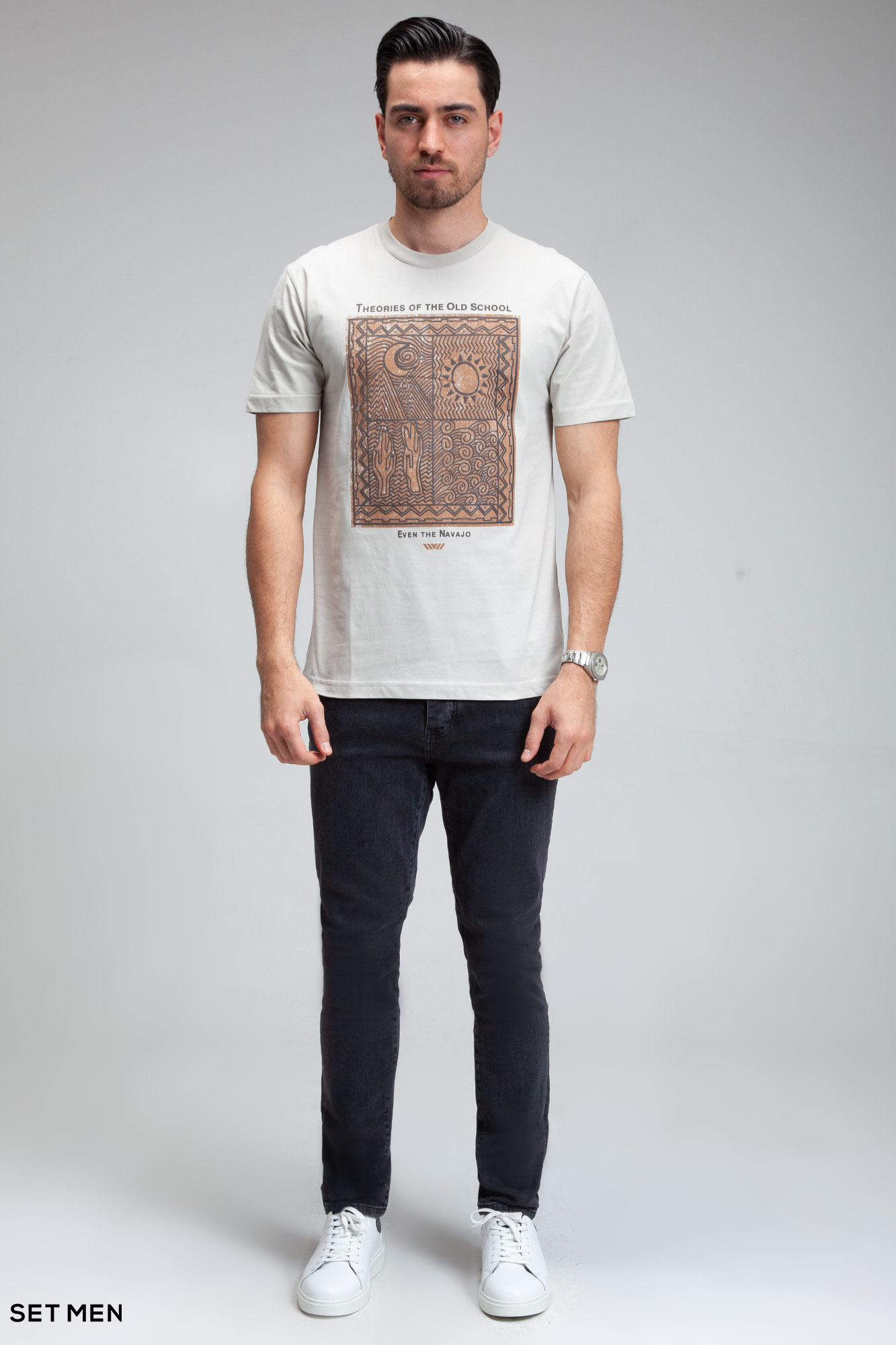 تیشرت یقه گرد چاپی