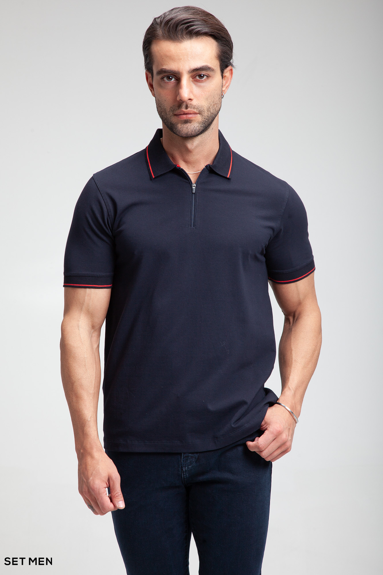 تیشرت یقه دار نیم زیپ