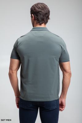 تیشرت یقه دار نیم زیپ