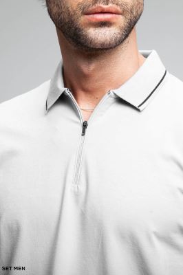 تیشرت یقه دار نیم زیپ