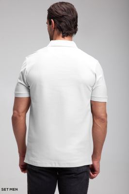 تیشرت یقه دارجناغی