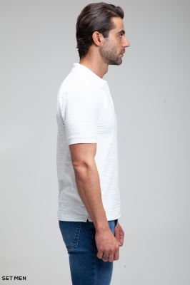 تیشرت یقه دارنیم زیپ بافت