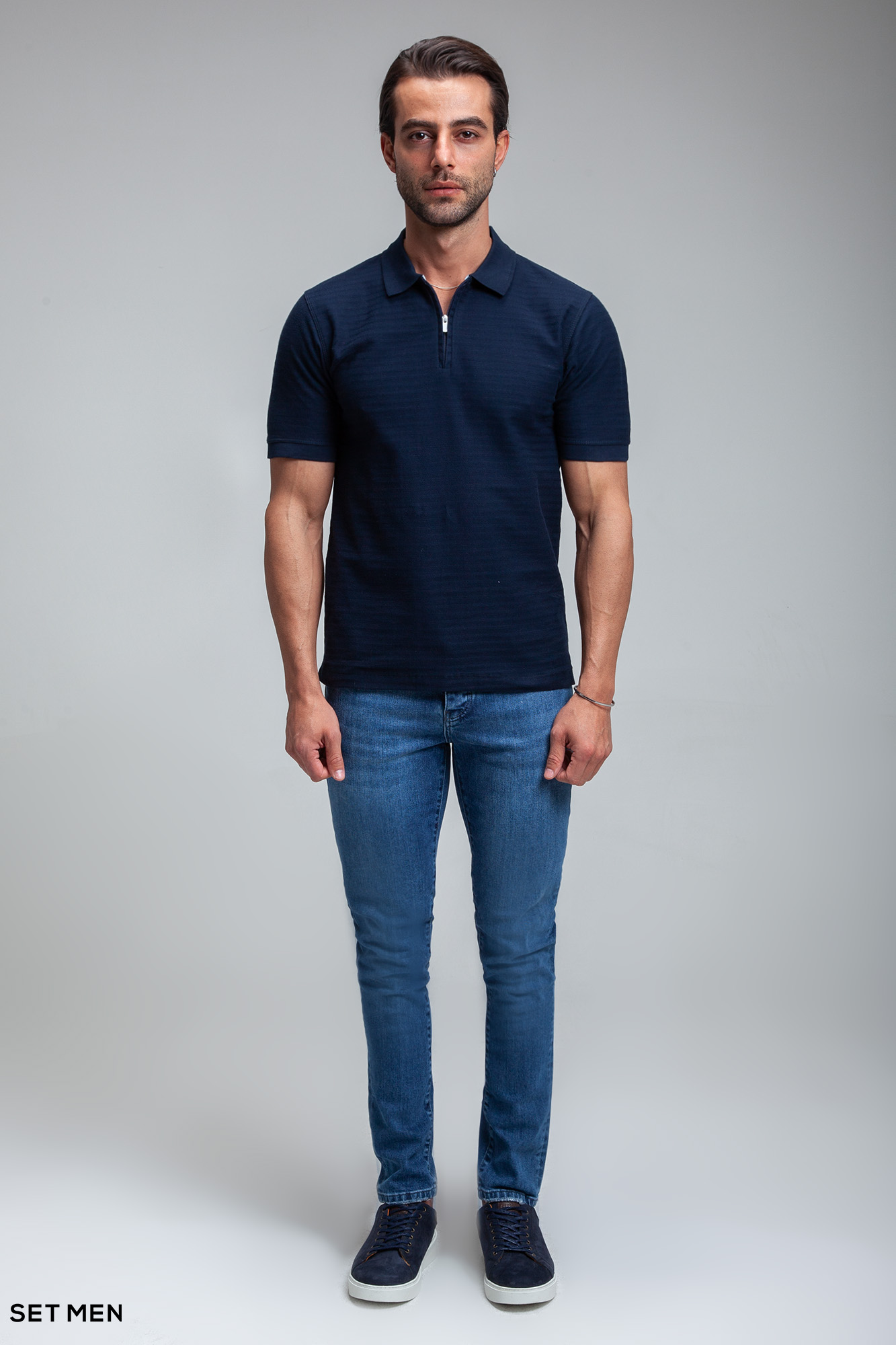 تیشرت یقه دارنیم زیپ بافت