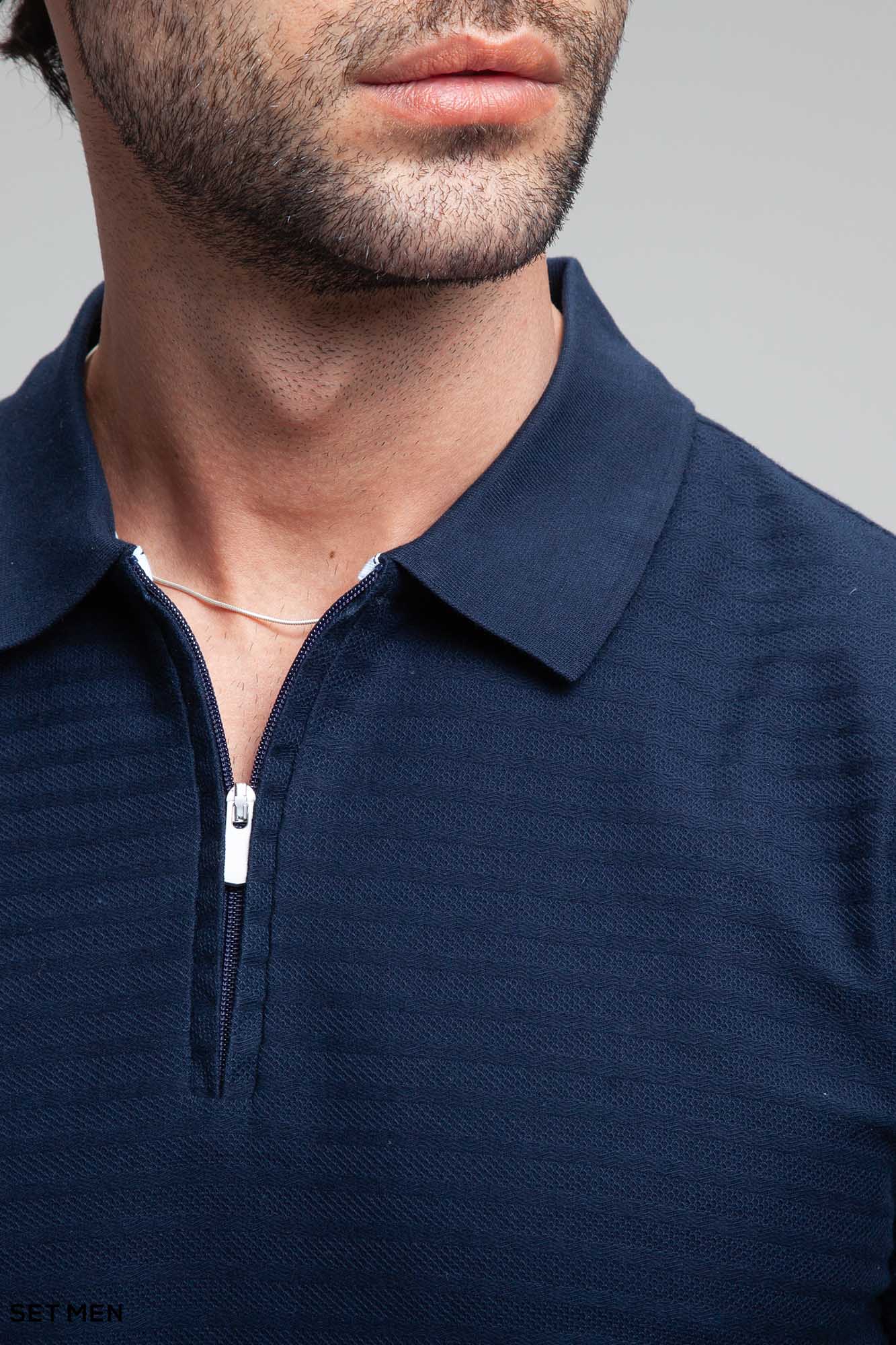 تیشرت یقه دارنیم زیپ بافت