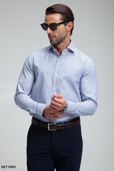 پیراهن مردانه دیپلمات