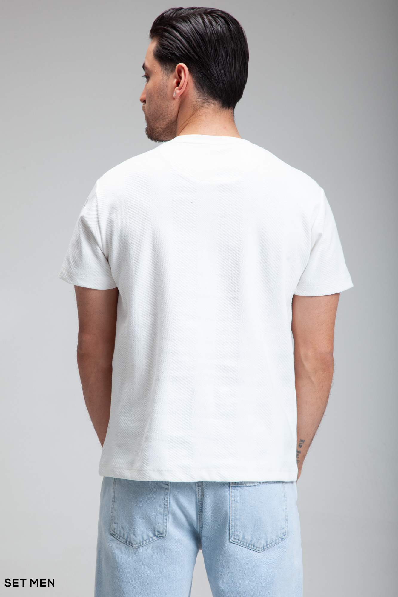 تیشرت ژاکارد