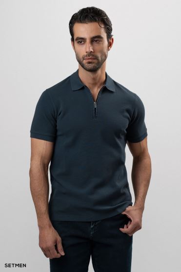 تیشرت یقه نیم زیپ سوزنی ساده