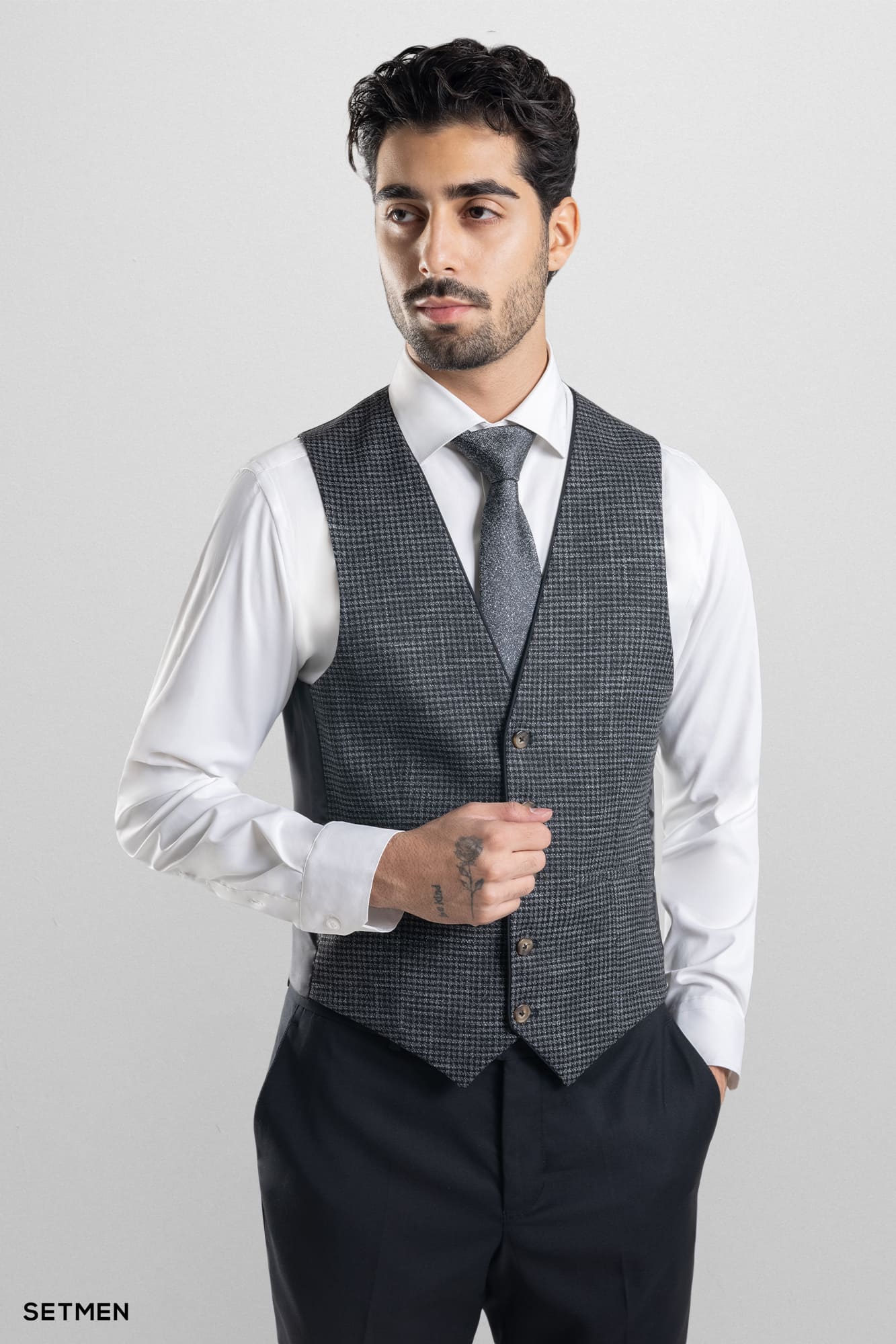 کت و شلوار مردانه سه تکه یقه انگلیسی ژیله دورو