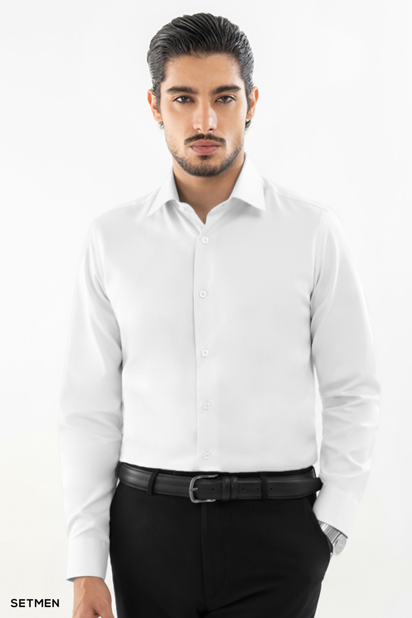 پیراهن مردانه کلاسیک