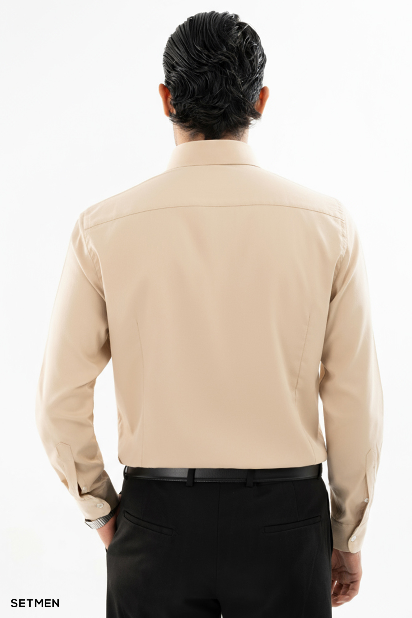 پیراهن مردانه کلاسیک