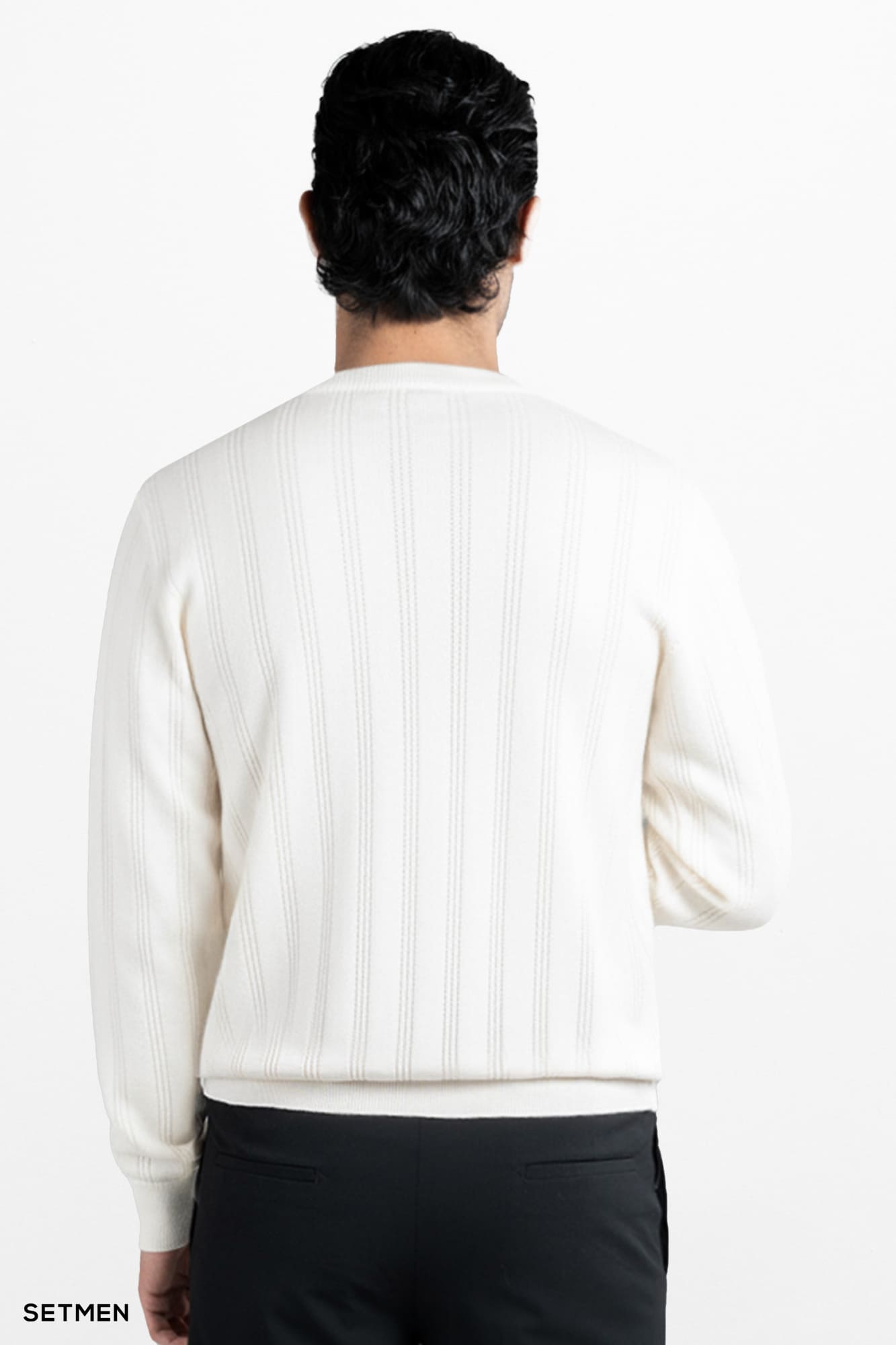 بافت مردانه یقه گرد کلاسیک