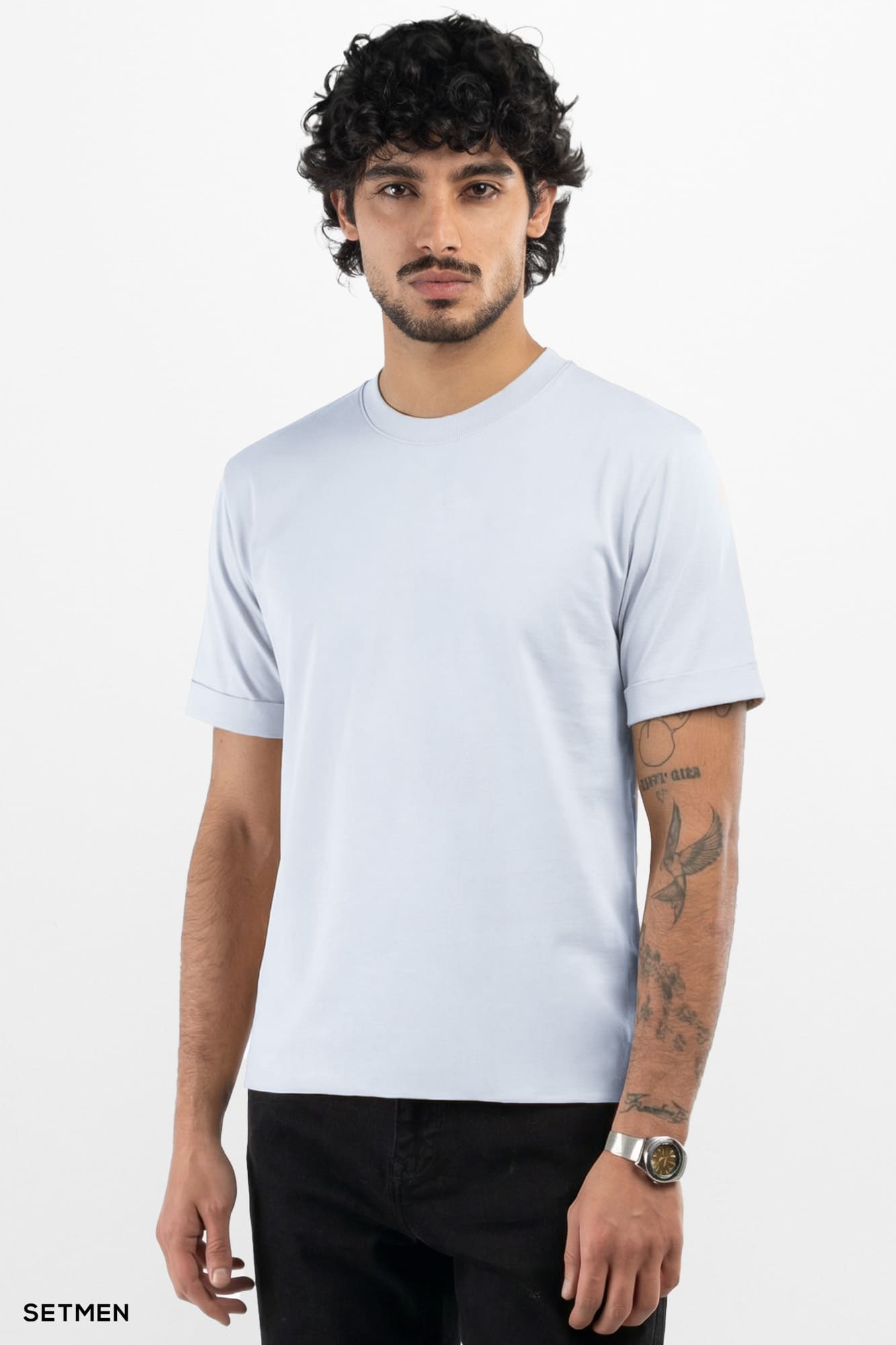 تیشرت یقه گرد آستین کوتاه