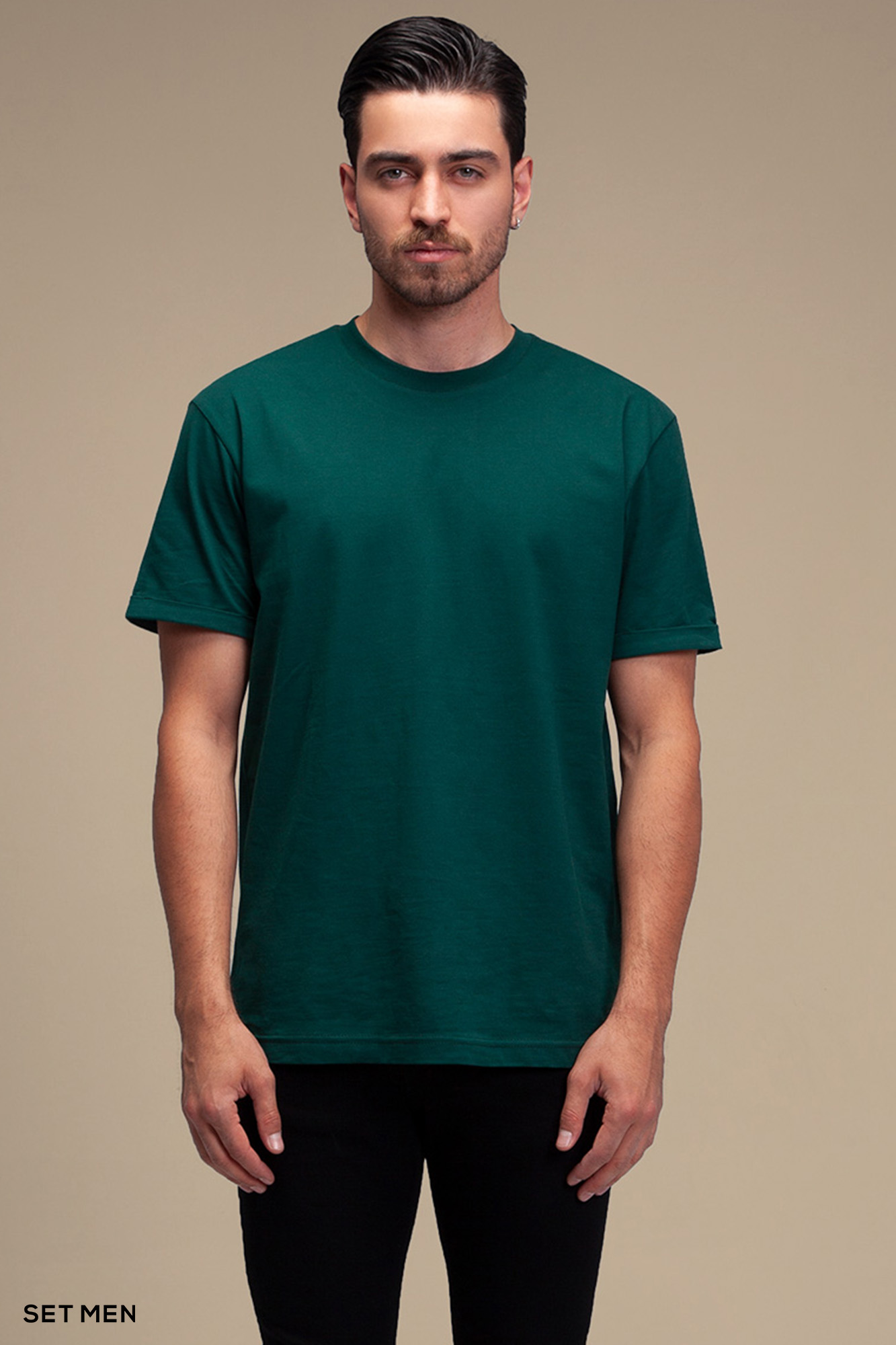 تیشرت یقه گرد آستین کوتاه