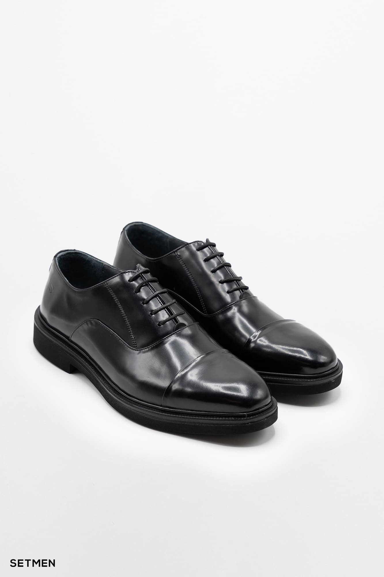 کفش مردانه چرم کلاسیک برت