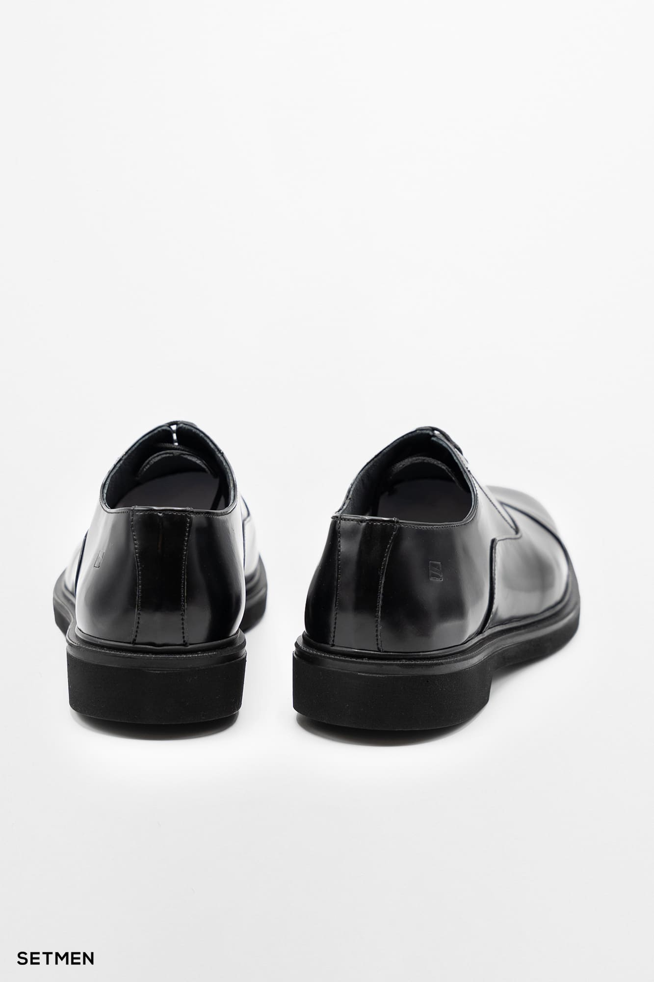 کفش مردانه چرم کلاسیک برت