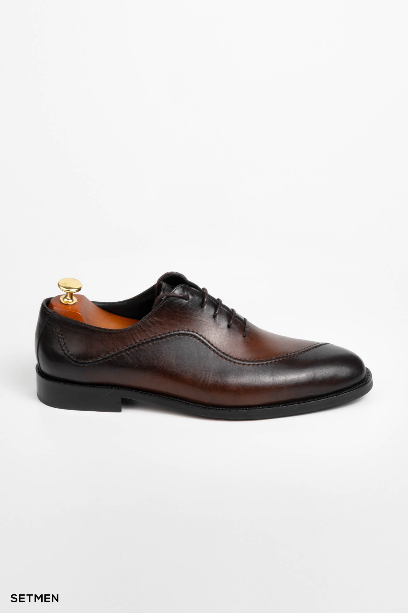کفش مردانه چرم کلاسیک بنددار